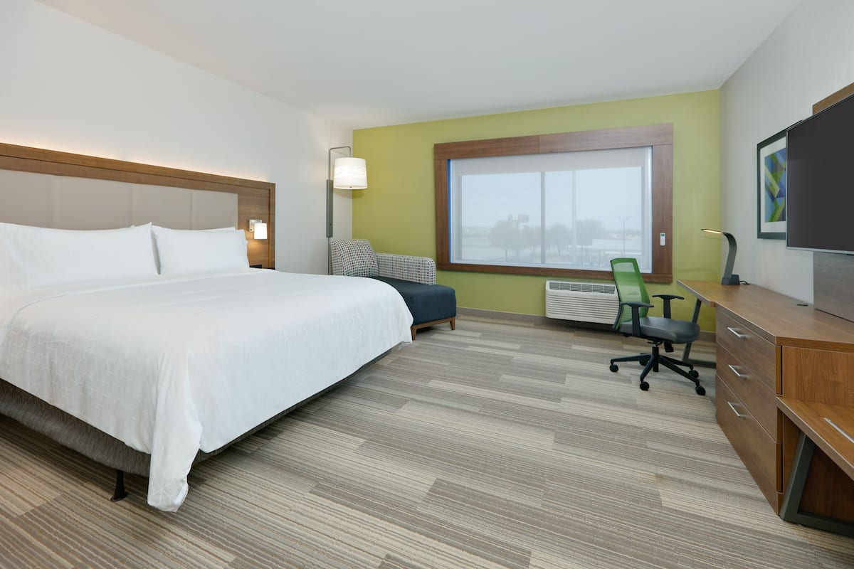 Premium bedding, memory foam beds, in-room safe, desk