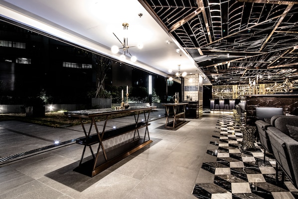 Lounge - Hotel COZi · Oasis (Kwai Chung)