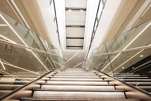 Interior detail - Hotel COZi · Oasis (Kwai Chung)
