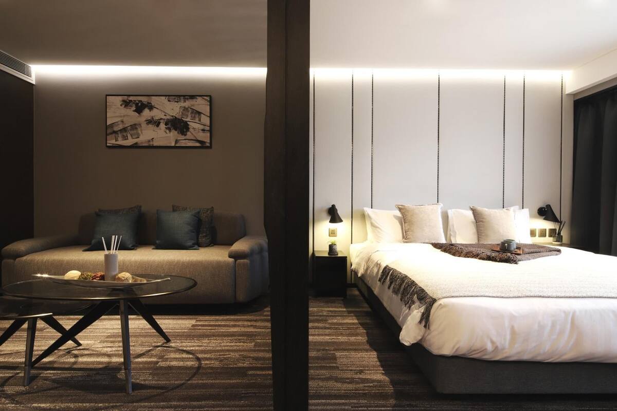 minibar, in-room safe, desk, blackout curtains