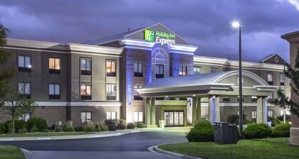 Holiday Inn Express - Village West