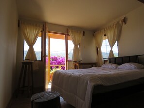 Panoramic Double Room, 1 Double Bed, Private Bathroom, Mountainside