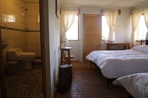 Panoramic Room, 1 Double Bed, Ensuite, Mountainside | Bathroom