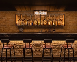 Poolside bar