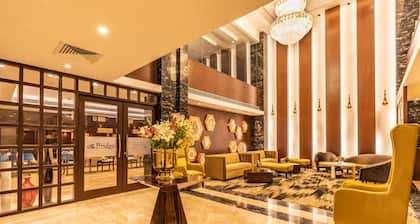 Divine Clarks Inn Suites