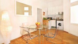 Apartment, 1 Bedroom | In-room dining - Trastevere Friendly Rome House (Rome)