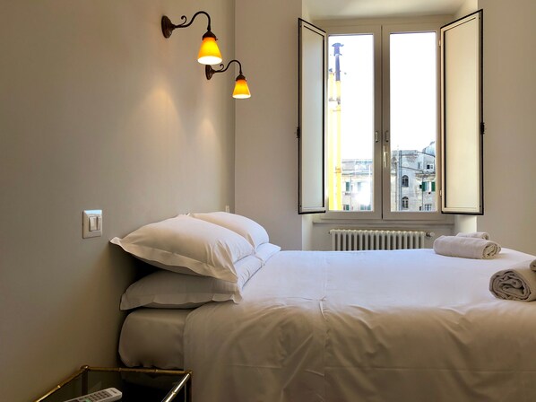 Apartment, 1 Bedroom | 1 bedroom, free WiFi, bed sheets - Termini Station Little House (Rome)