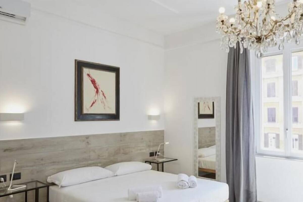 Habitación doble Deluxe | Minibar, wifi gratis y ropa de cama 