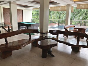 Game room - Summer Palace Hotspring Resort (Calamba)