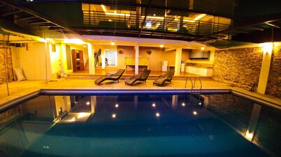 Summer Palace Hotspring Resort