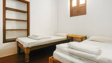 Traditional Villa | Individually decorated, individually furnished, free WiFi