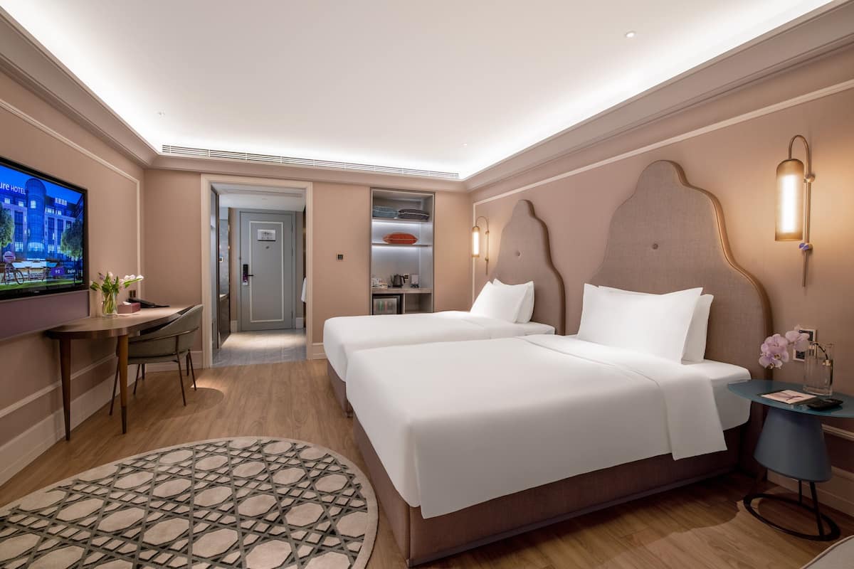 Privilege, Room, 2 Twin Beds | Down comforters, minibar, in-room safe, desk