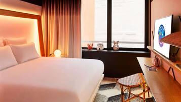Premium bedding, pillowtop beds, in-room safe, desk
