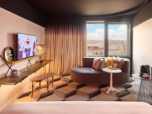 Premium bedding, pillow-top beds, in-room safe, desk
