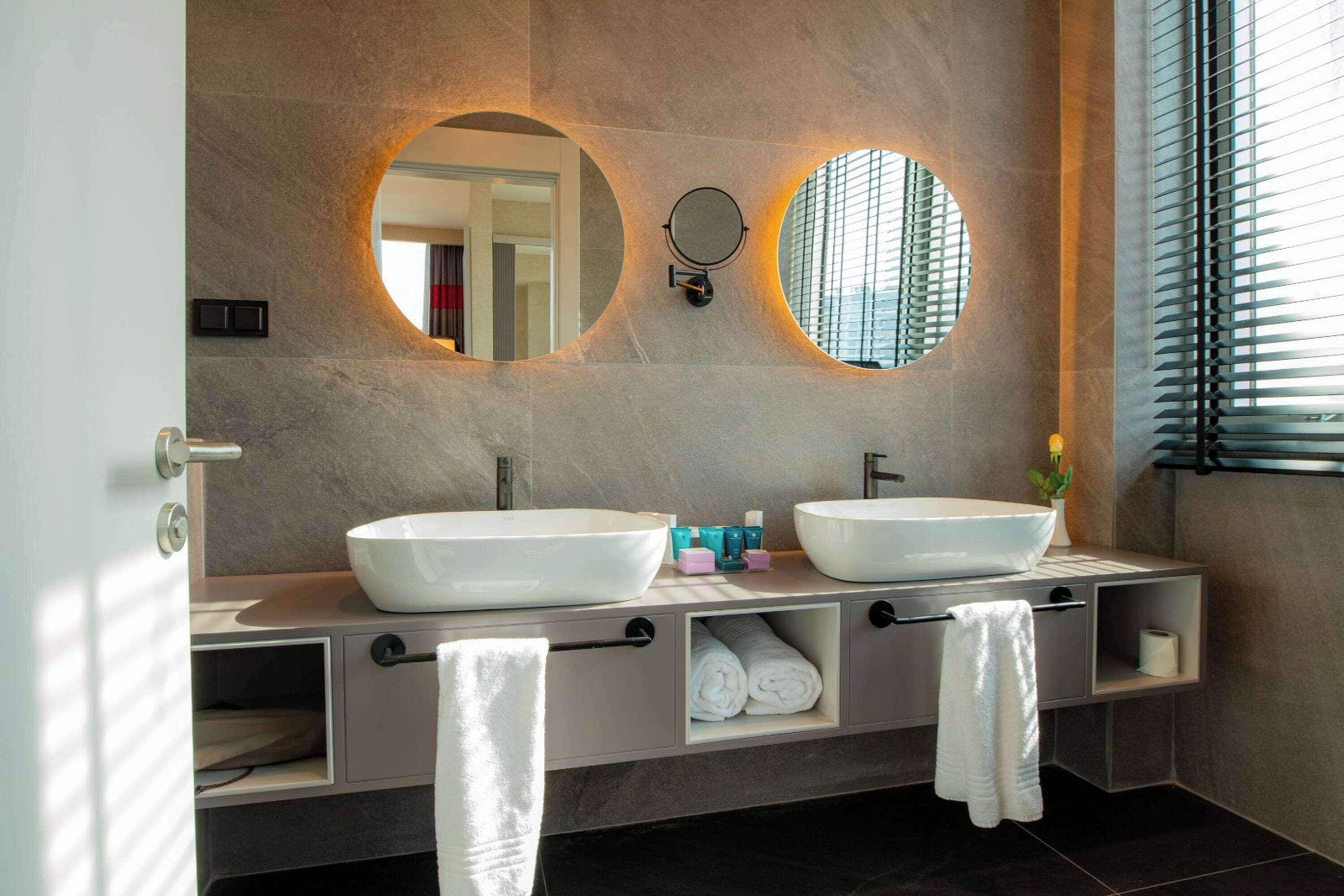 shower, free toiletries, hair dryer, bathrobes