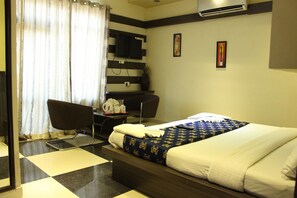 Deluxe Room, Non Smoking | Rollaway beds - Hotel Shagun Residency Behror (Behror)