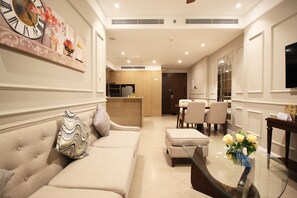 Superior-huoneisto, 2 makuuhuonetta, parveke, merinäköala | Näkymä huoneesta