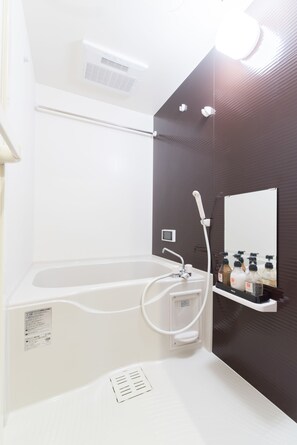Shower kamar mandi
