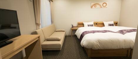 Studio Apartment | Free WiFi, bed sheets