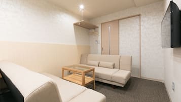 家庭開放式客房 | 1 間臥室、免費無線上網、床單