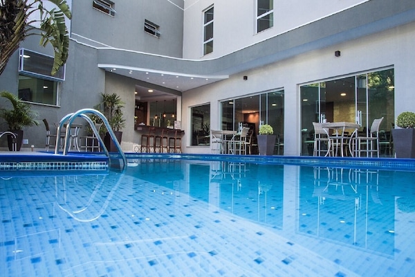 Outdoor pool, sun loungers