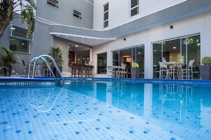 Outdoor pool, sun loungers