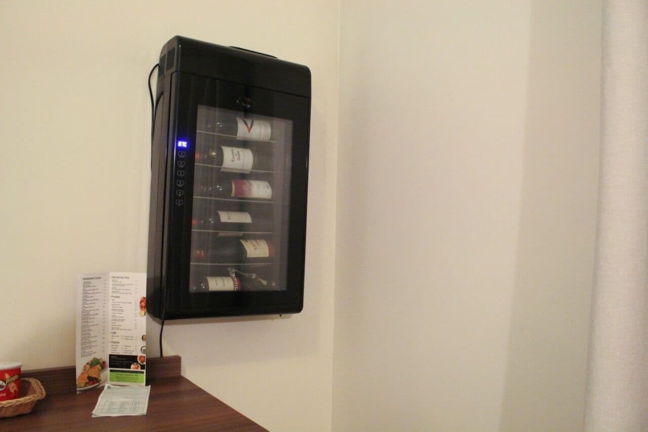 deluxe studio suite | room amenity