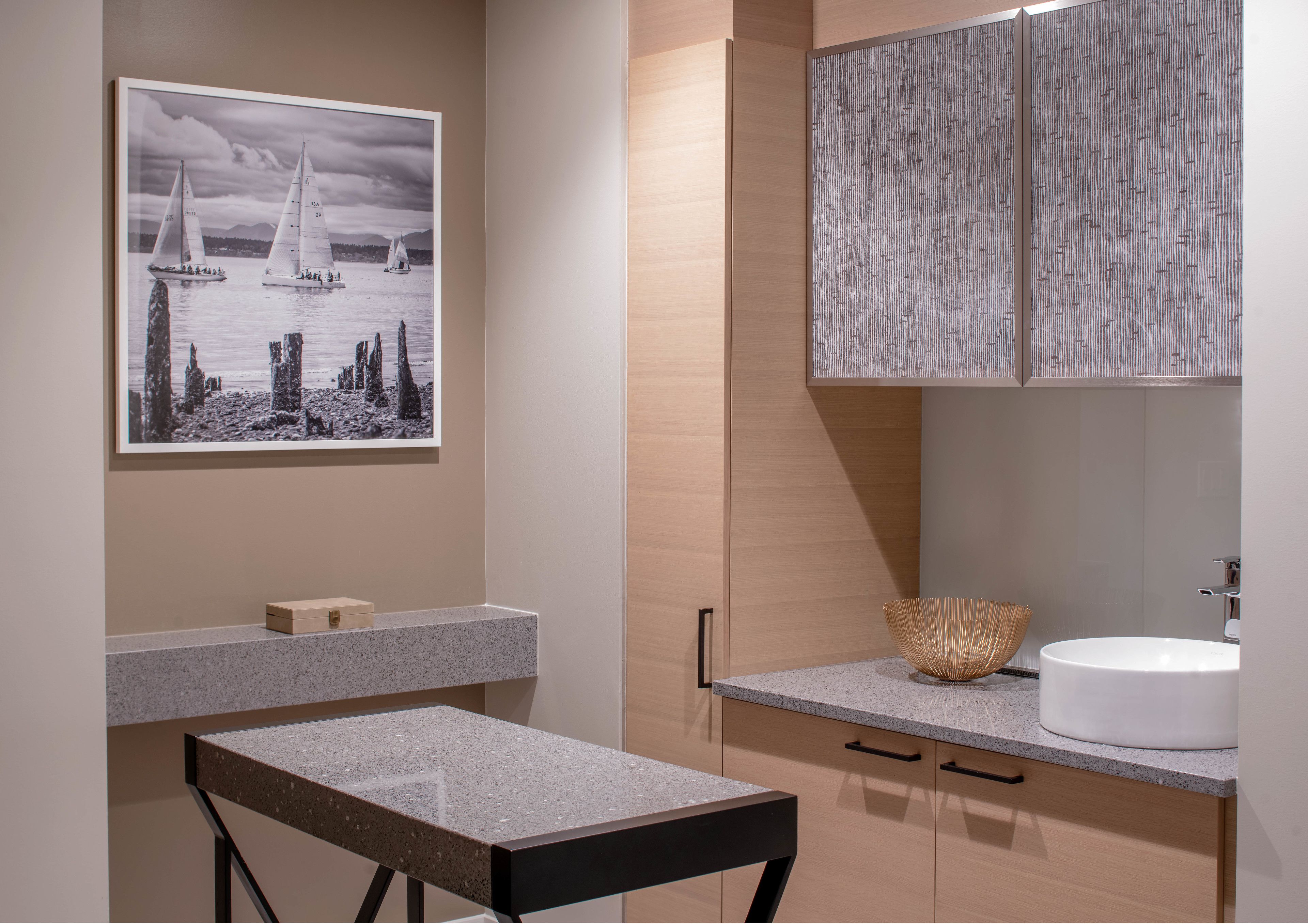 executive suite | premium bedding, in-room safe, desk, blackout curtains