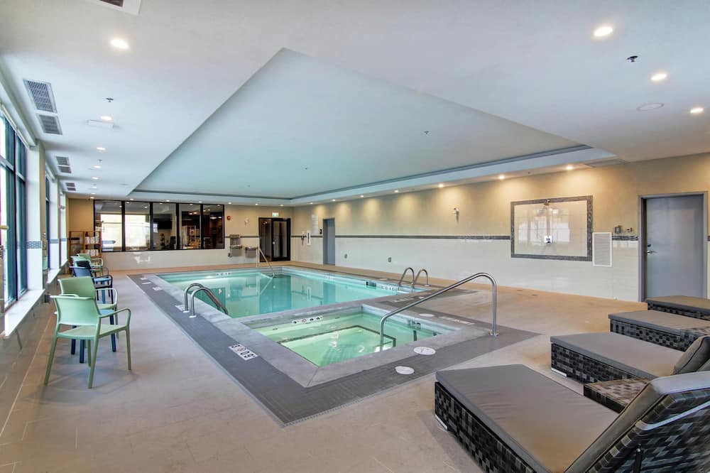 Home2 Suites by Hilton Edmonton South