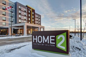 Exterior - Home2 Suites by Hilton Edmonton South (Edmonton)