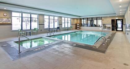 Home2 Suites by Hilton Edmonton South