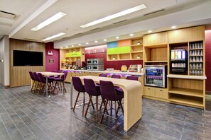 Restaurant - Home2 Suites by Hilton Edmonton South (Edmonton)