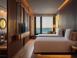 Premium bedding, pillowtop beds, in-room safe, desk