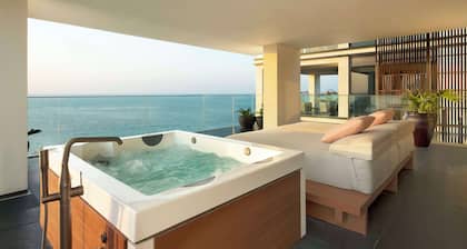Banyan Tree Dubai at Bluewaters