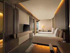 Premium bedding, pillow-top beds, in-room safe, desk