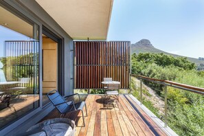 Comfort Apartment, 1 Queen Bed, Non Smoking | Balcony - Glencoe 40 (Cape Town)