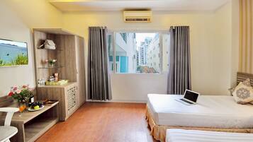 Minibar, Schreibtisch, schallisolierte Zimmer, kostenloses WLAN