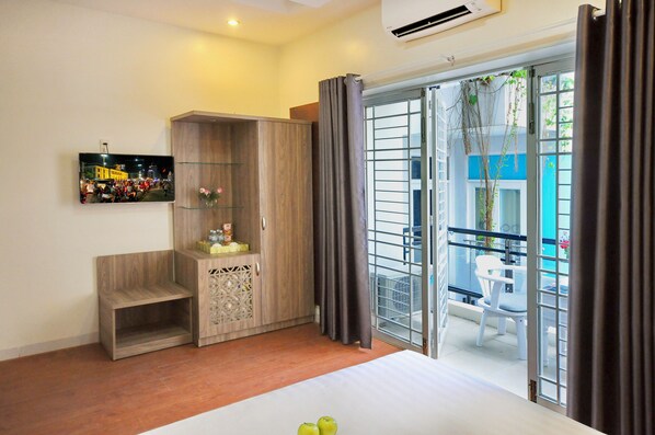 Deluxe Double Room | Minibar, desk, soundproofing, free WiFi - New Mexico Hotel (Nha Trang)