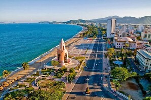 Beach - New Mexico Hotel (Nha Trang)