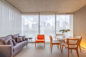 TV - Forma Itaim by Q Apartments (São Paulo)