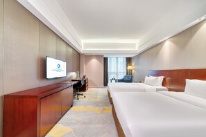 Deluxe Twin Room | Desk, blackout curtains, free WiFi, bed sheets - Hangzhou Haiwaihai Nachuan Hotel (Hangzhou)