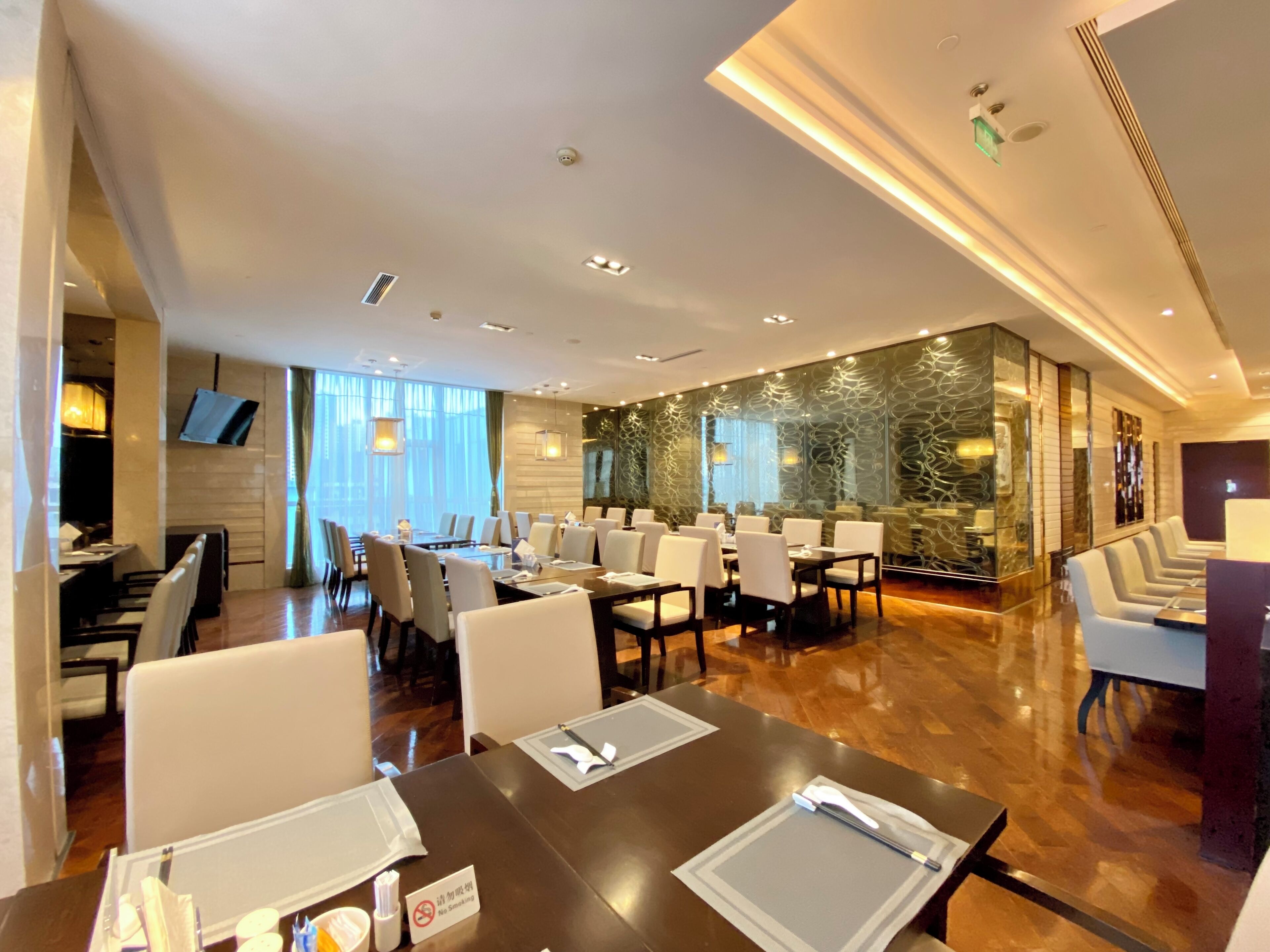 Frukostbuffé varje dag mot avgift