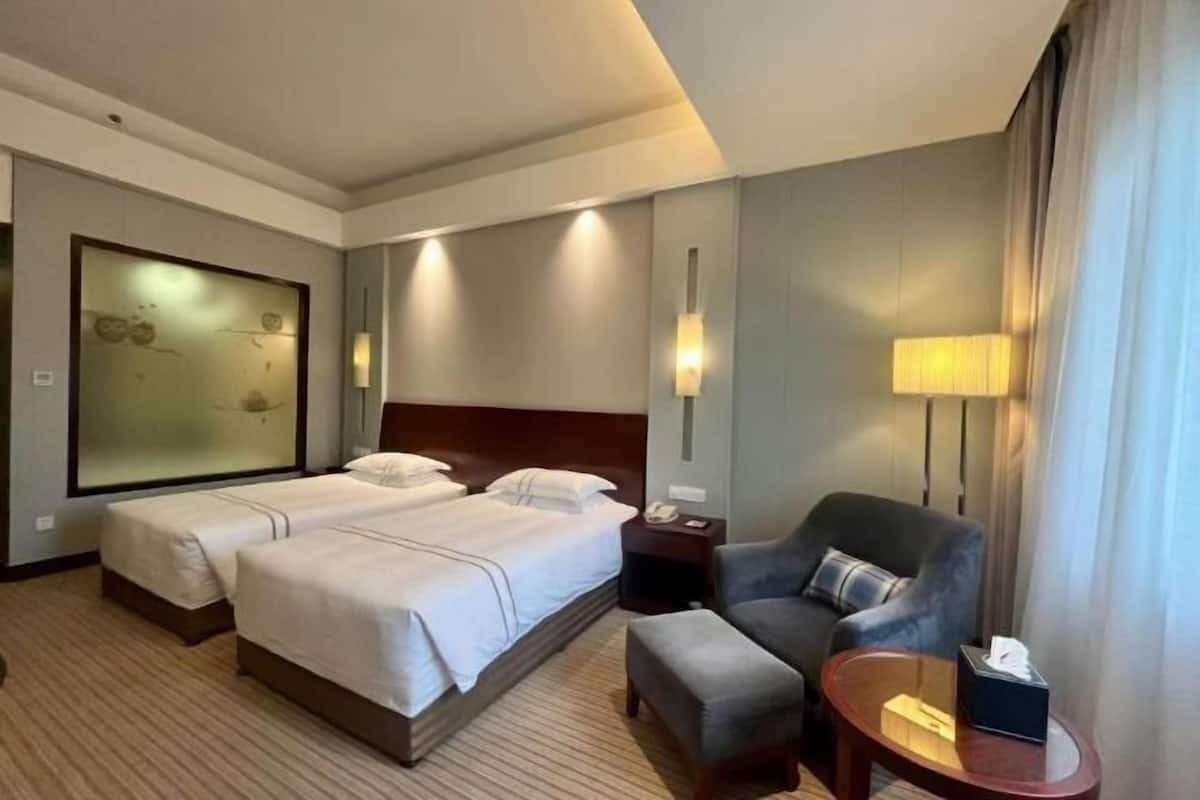 Minibar, desk, blackout curtains, soundproofing
