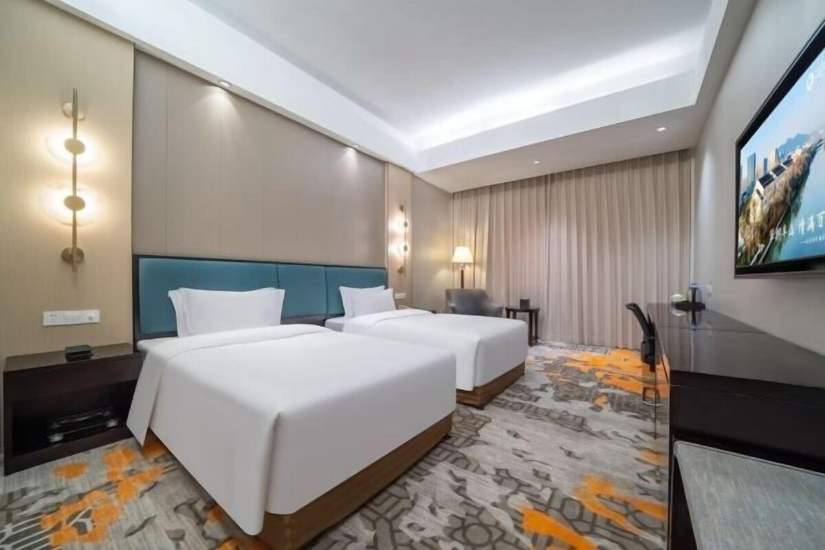Minibar, desk, blackout curtains, soundproofing