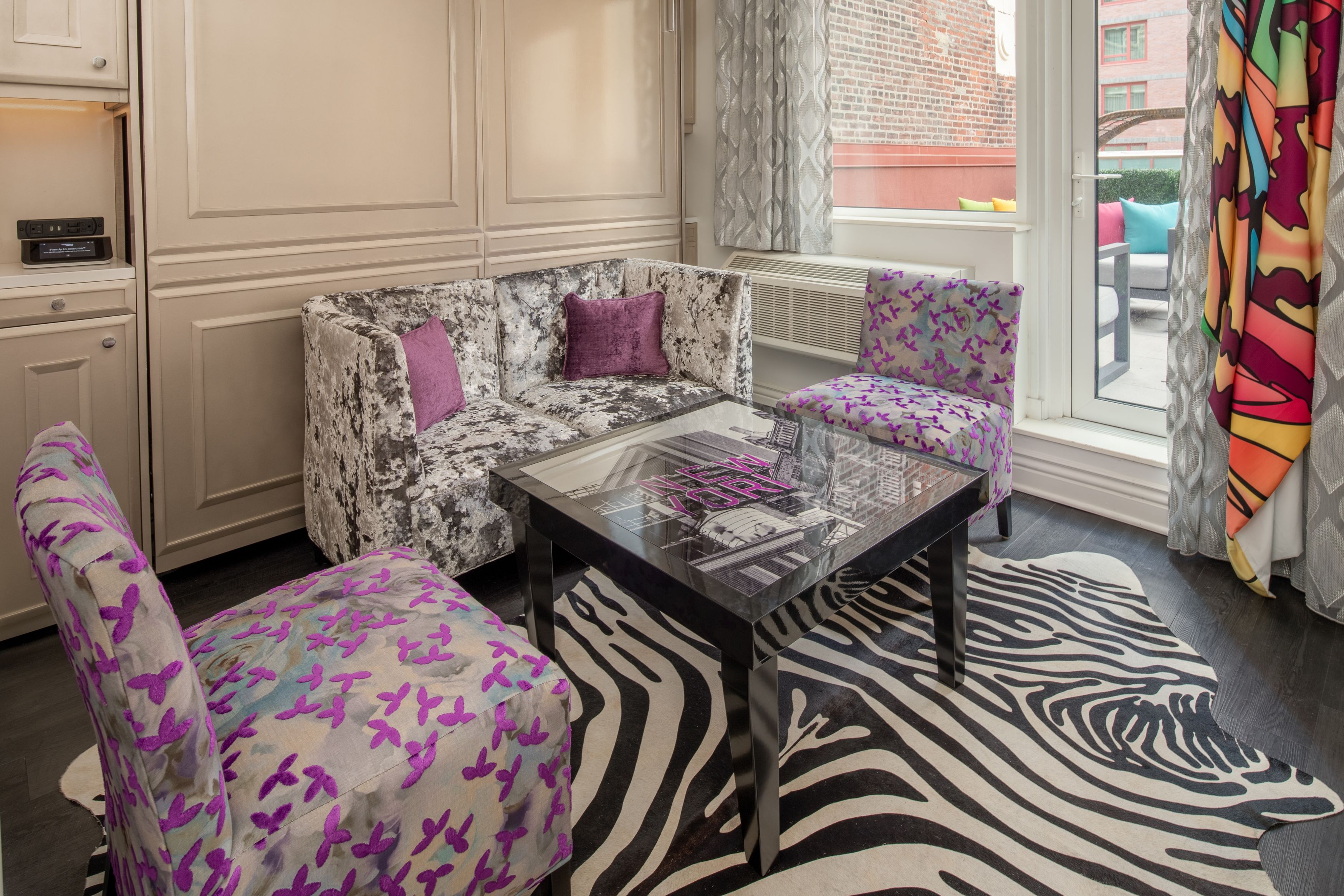 Télévision LED de 50 pouces avec chaînes par câble, télévision