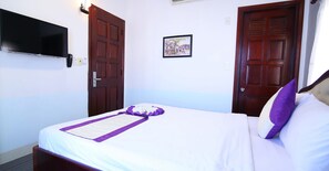 Minibar, in-room safe, desk, blackout drapes - Nasa Hotel (Nha Trang)