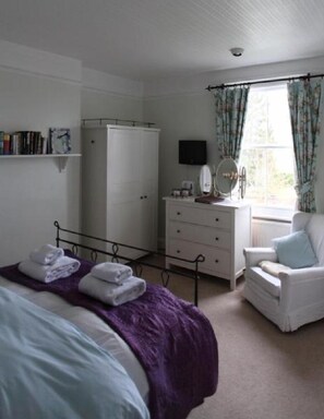The Orchard Room | View from room - Winton House (Stratford-upon-Avon)