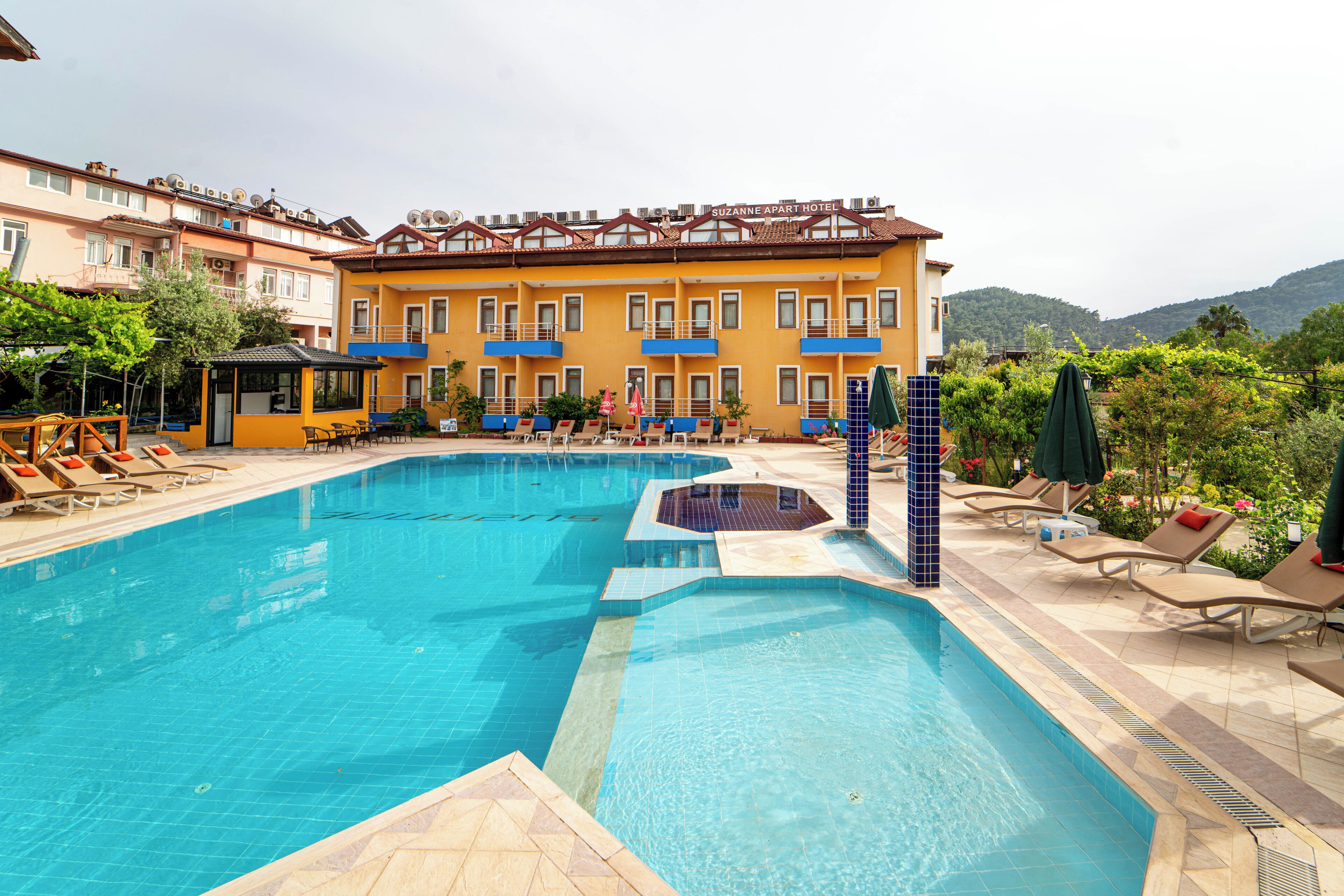 Foto - Suzanne Hotel & Restaurant