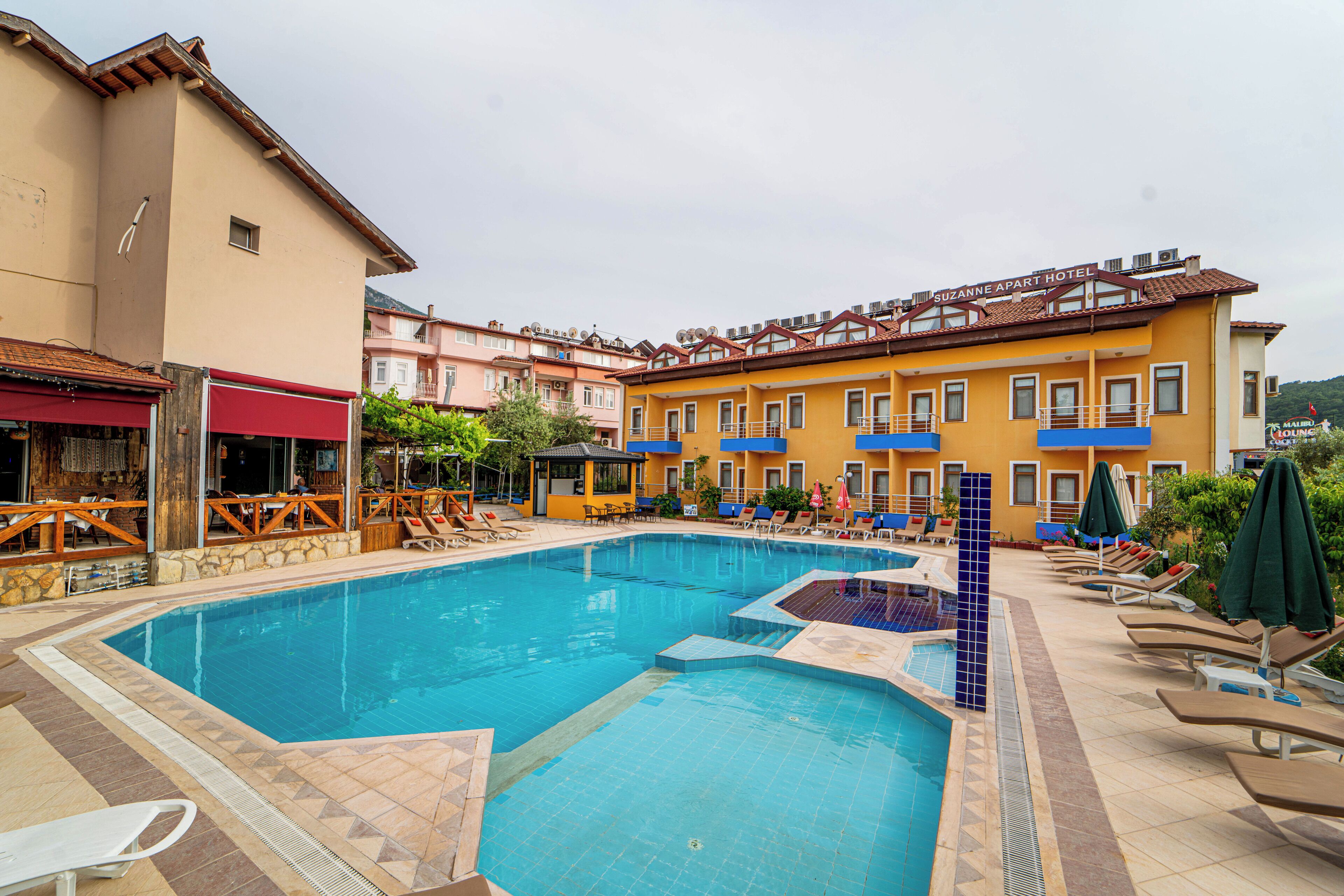 Foto - Suzanne Hotel & Restaurant