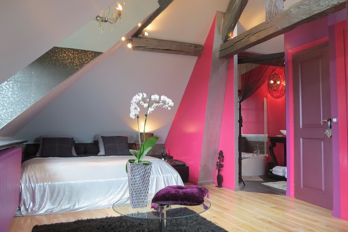 Habitación doble, 1 cama Queen size | Decoración personalizada, muebles diferentes y insonorización